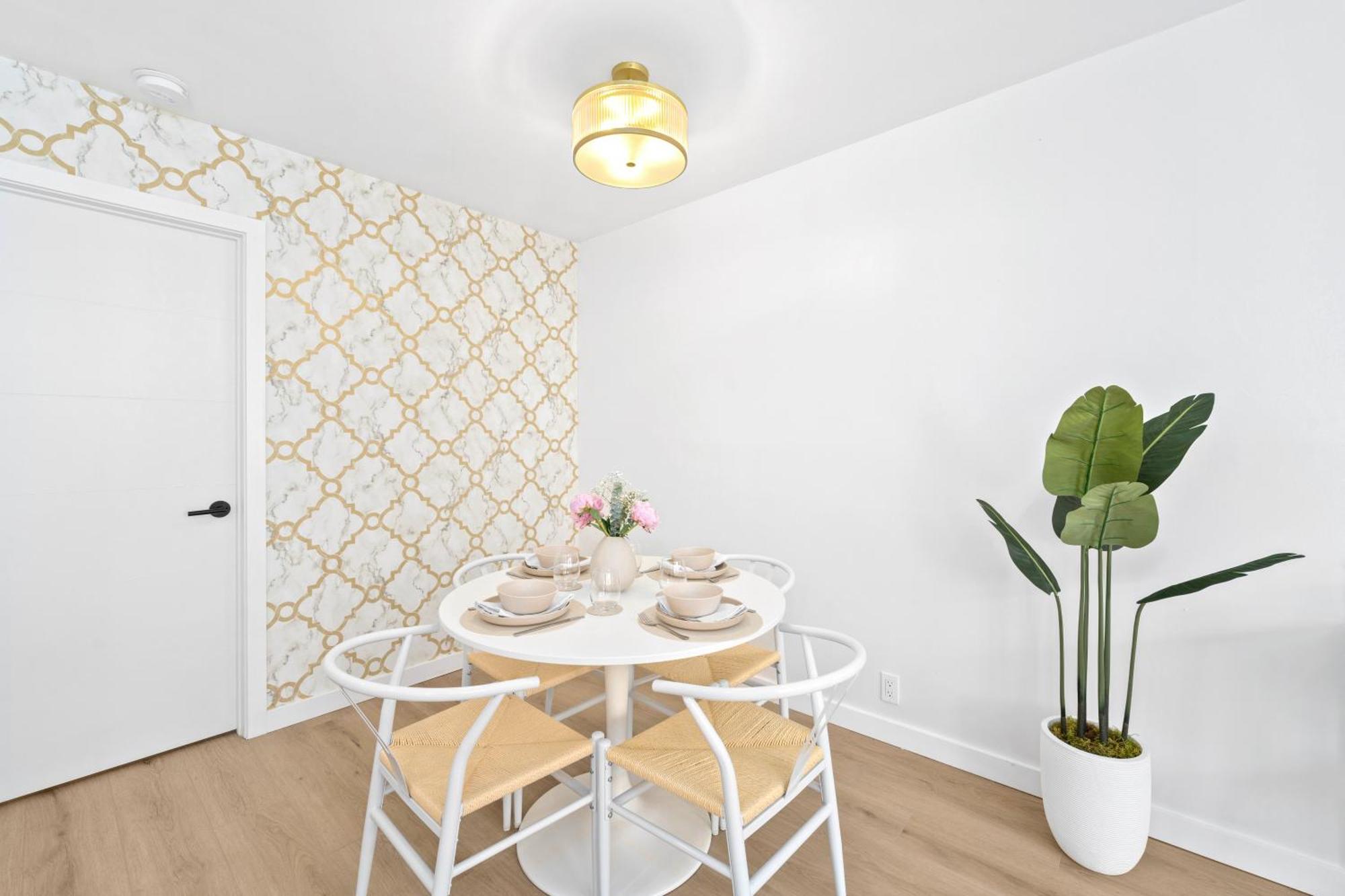 M Lake Worth Beach: Modern Villas with Retro Charm Near Palm Beach Exterior photo